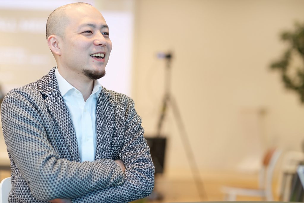 これからのマーケターが心得るべき新常識ーーAlphaDrive/NewsPicks麻生要一の『新規事業の実践論』 – MERC Education